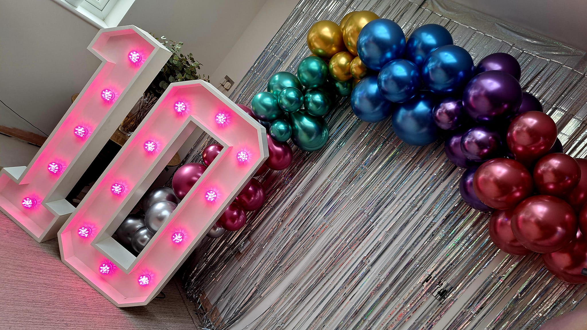 Deluxe Glow Up - Tier 2 Kids Pamper Party