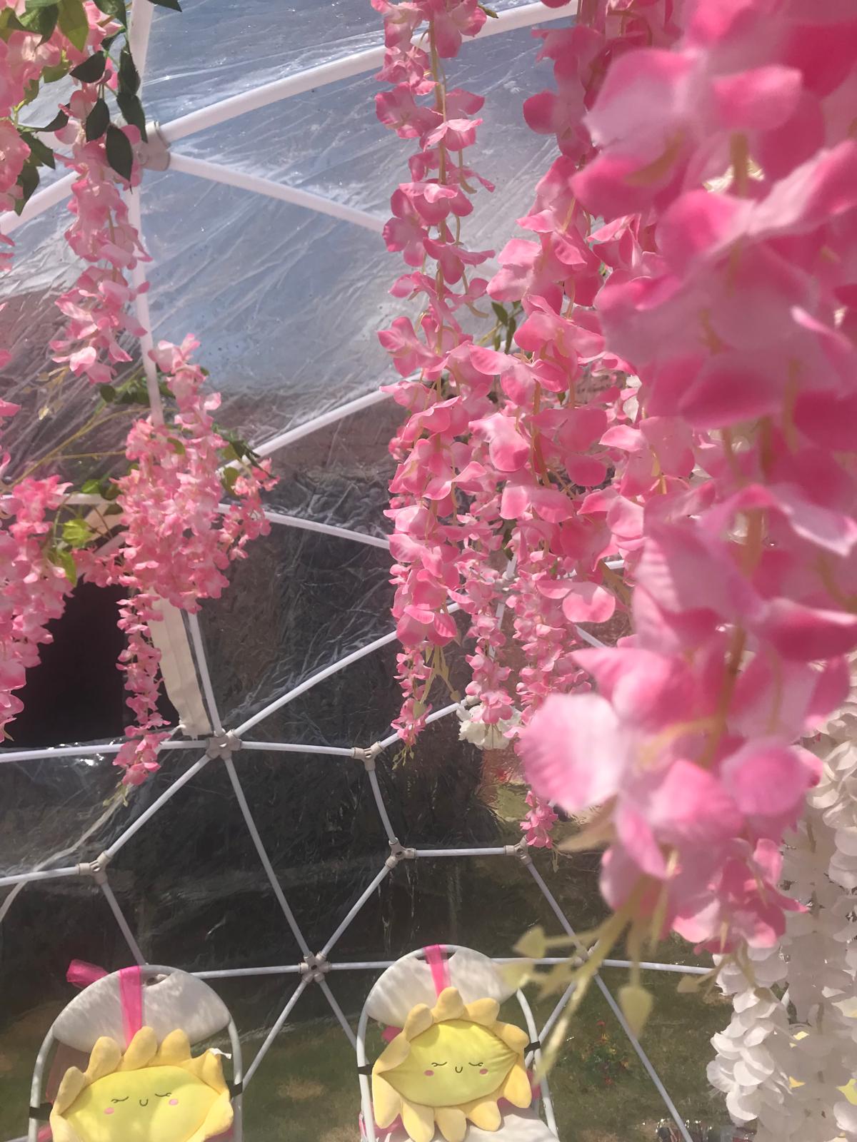 Garden Pamper Pods & Bell Tent