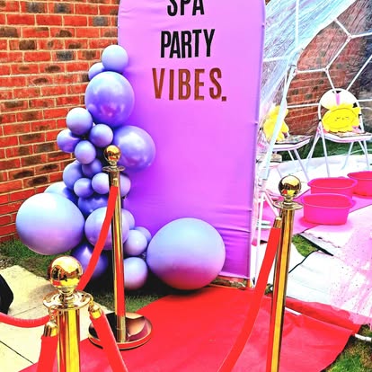 Garden Pamper Pods & Bell Tent