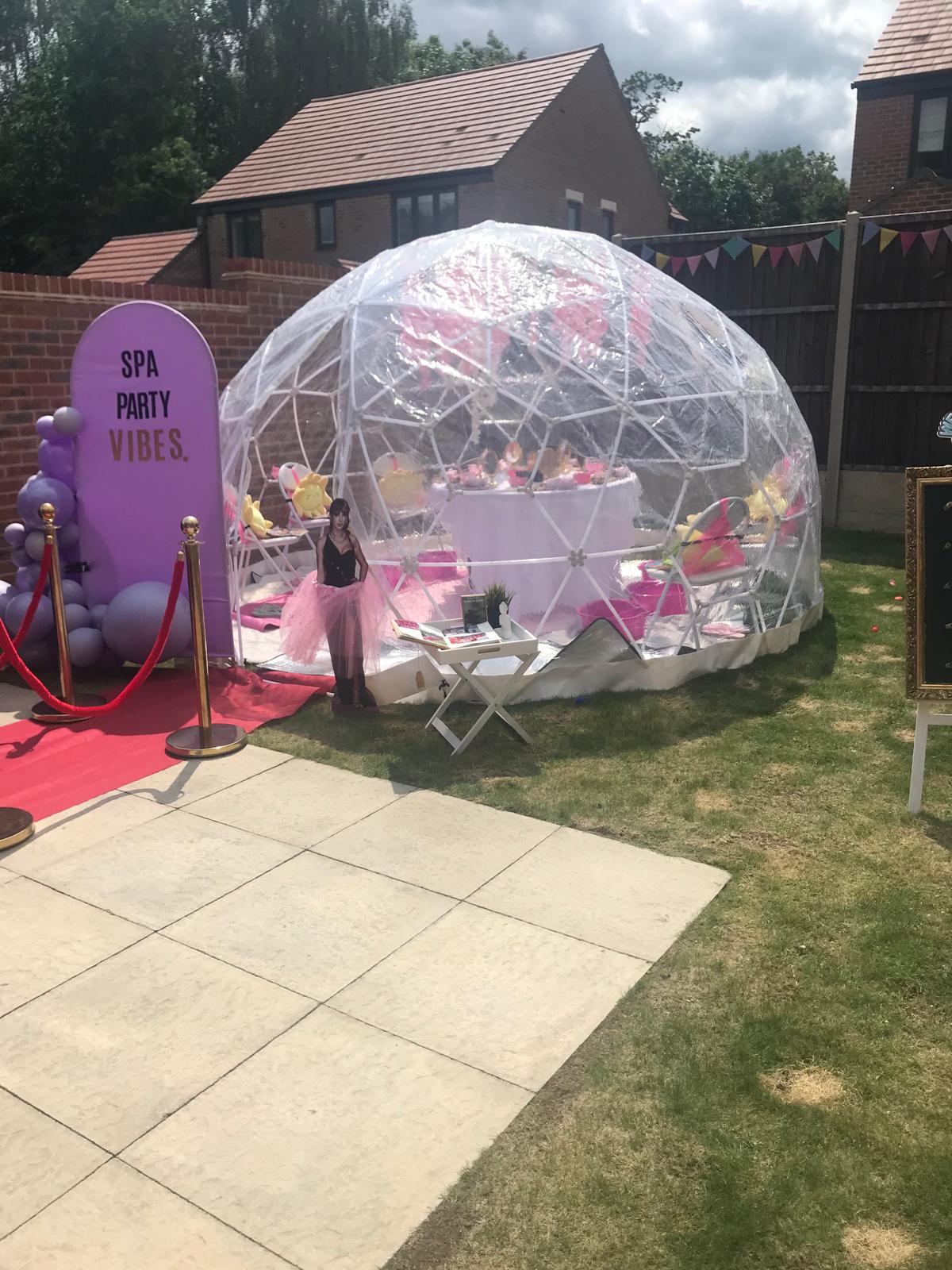 Garden Pamper Pods & Bell Tent