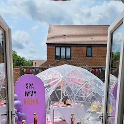 Garden Pamper Pods & Bell Tent
