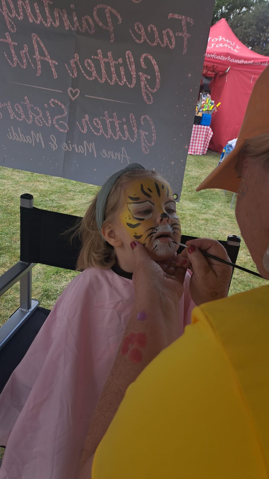 Glitter Sisters- Face painting & Glitter Art