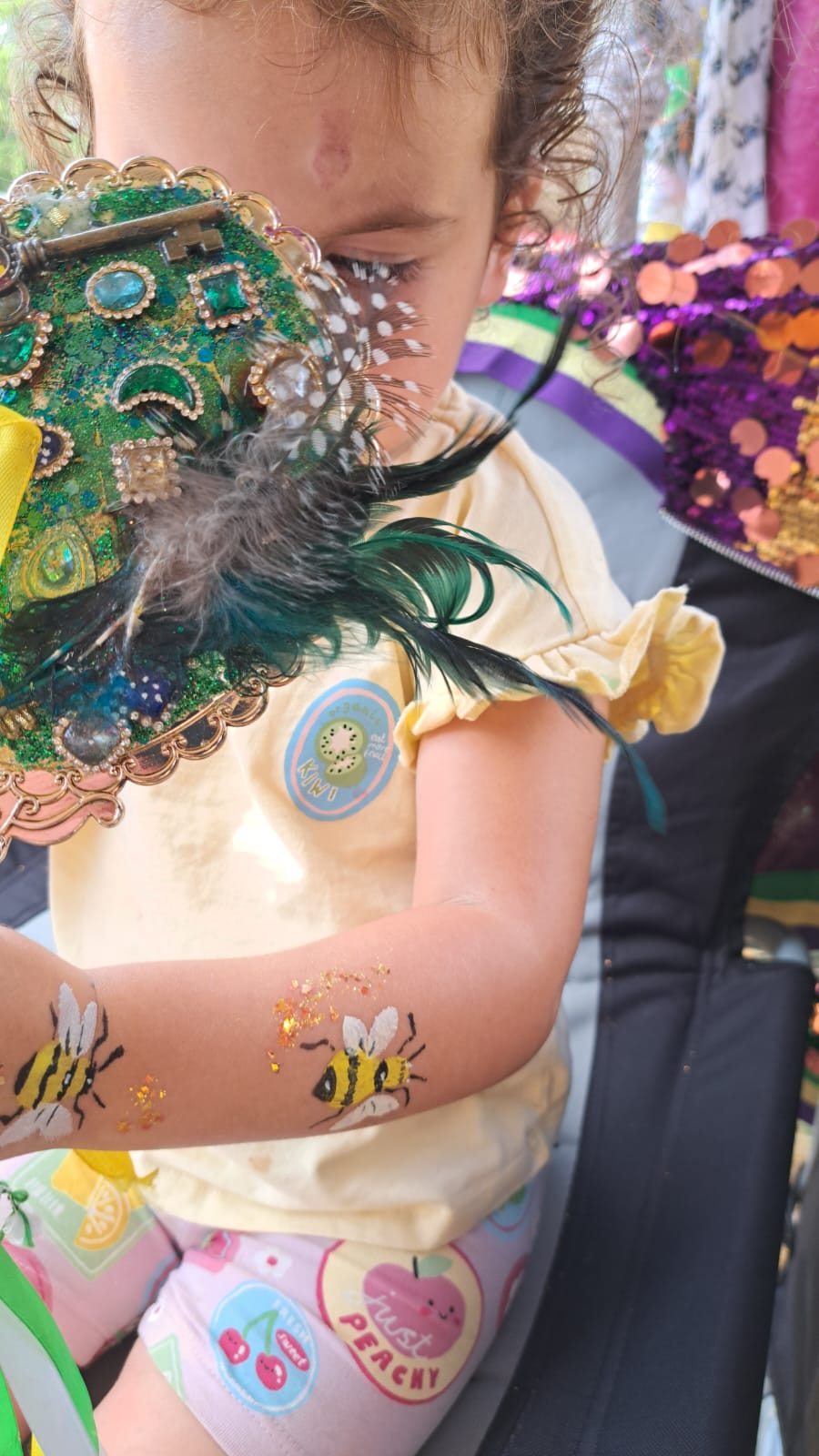 Glitter Sisters- Face painting & Glitter Art