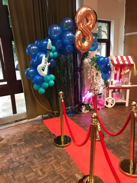 Deluxe Glow Up - Tier 2 Kids Pamper Party